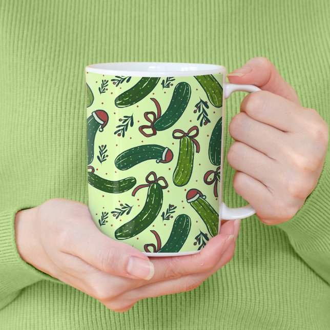 Caneca De Café Padrão De Picles De Natal Festivo Quirky (Christmas Pickle Pattern Tall Mug)