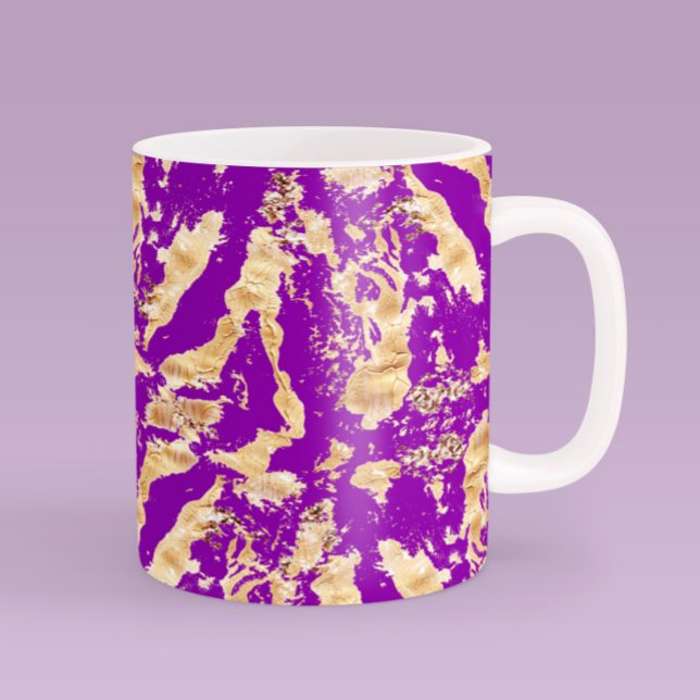 Caneca De Café Padrão de Sparkle do ouro sobre Roxo (Criador carregado)