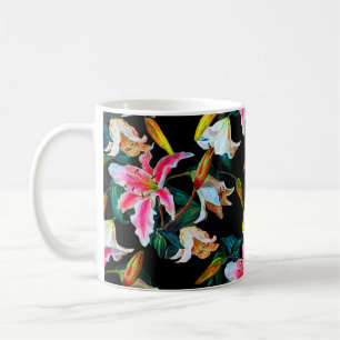 Caneca De Café Padrão floral sem costura. Lily branca e rosa num
