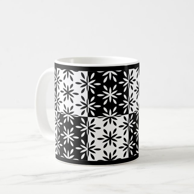 Caneca De Café Padrão Geométrico do Flor Gráfico Preto e Branco (Frente Esquerda)