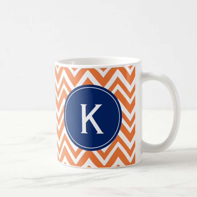 Caneca De Café Padrão Monograma Laranja Zigzag (Direita)