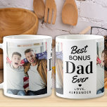 Caneca De Café Pai BONUS Etapa Pai Dia de os pais 2 Foto personal<br><div class="desc">Surpreenda seu pai bônus ou pai de passo este dia de os pais com uma caneca personalizada de café fotográfico. "Melhor PAI de Bônus Nunca." Personalize esta caneca de pai bônus com fotos, mensagem e nome favoritos. Visite nossa coleção para conhecer os melhores presentes de dias de os pais e...</div>