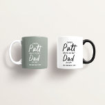 Caneca De Café Pai de Golf - moderna tipografia verde khaki engra<br><div class="desc">Pai de golfe,  moderno khaki verde e tipografia branca,  melhor pai por par. Natal ideal,  aniversário,  presente de Dia de os pais para ele.</div>