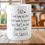 Caneca De Café Pai Engraçado<br><div class="desc">Surpreenda o Pai do Cachorro por seu aniversário ou qualquer ocasião com esta super fofa caneca pai. Pai ... Eu adoro como nós nem temos que dizer em voz alta que eu sou seu filho favorito. Faz um presente perfeito do cachorro! Personalize com o nome do cão. Design em ambos...</div>