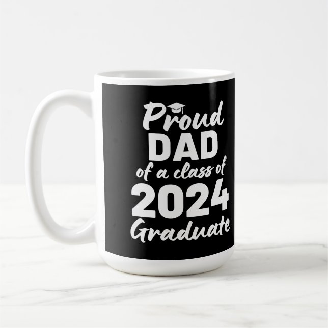 Caneca De Café Pai Orgulhoso De Uma Classe De Formando 2024 (Esquerda)