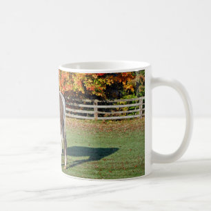 Caneca De Café Paint Horse de outono em pastagens