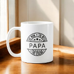 Caneca De Café Papá Chame O Homem A Lenda<br><div class="desc">Celebre a lenda da sua vida com a caneca de café 'O Homem, o Mito, a Lenda'! Personalize-o com seu nome para um presente único e humorístico que é perfeito para tomar café ou chá matinais. Criada a partir de cerâmica durável, essa caneca apresenta texto em negrito e um design...</div>