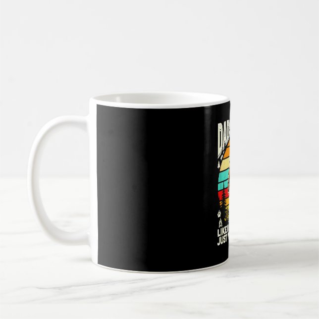 Caneca De Café Papai Sasquatch como um pai regular mais peludo (Esquerda)