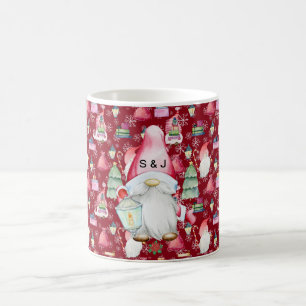 Caneca De Café Papais noeis monogramas Gnome para o vermelho padr