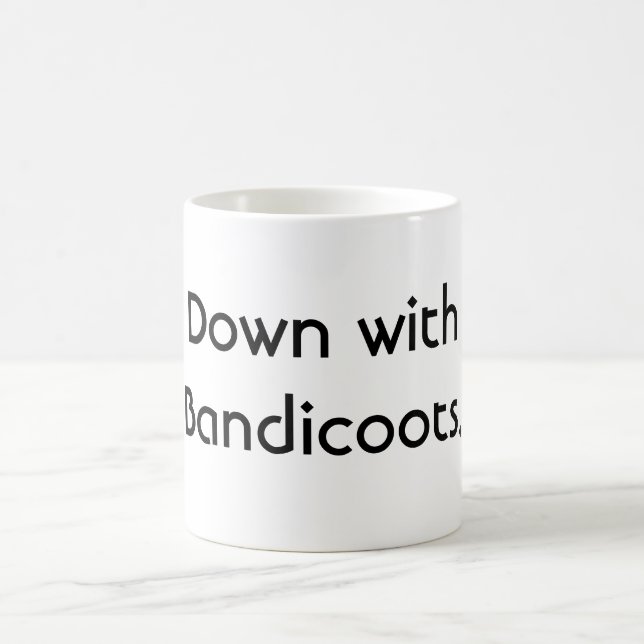 Caneca De Café Para baixo com Bandicoots. (Centro)
