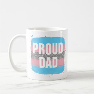Caneca de café para pai orgulhoso da bandeira tran