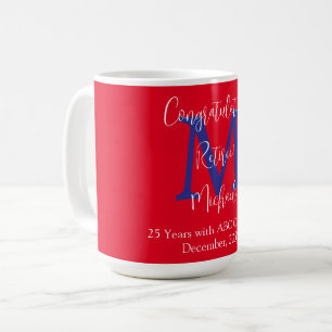 Caneca De Café Parabéns sobre aposentadoria, monograma, nome verm