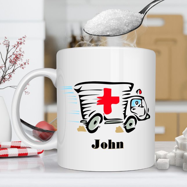 Caneca De Café Paramédico de Ambulância Médico (Criador carregado)