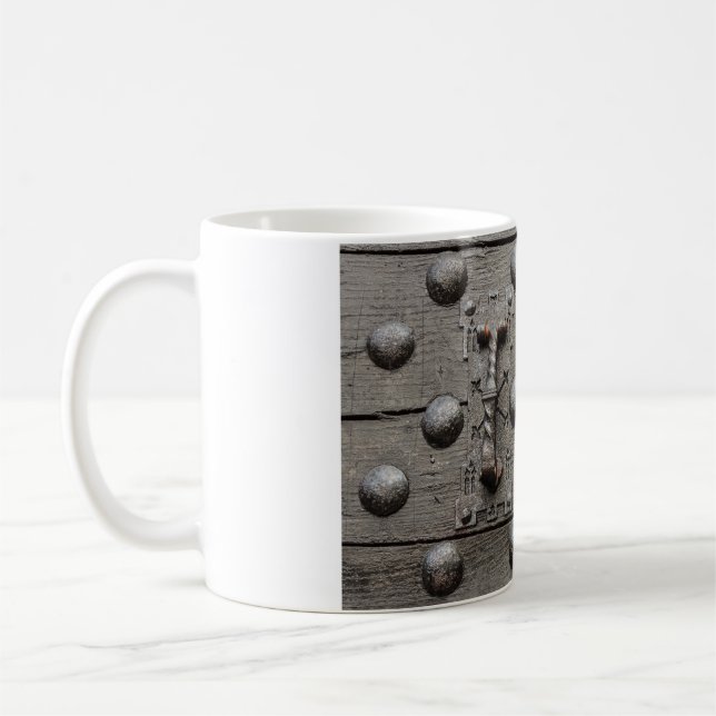 CANECA DE CAFÉ PARTICULAR DA PORTA DE UM GADO DE CASTELO (Esquerda)