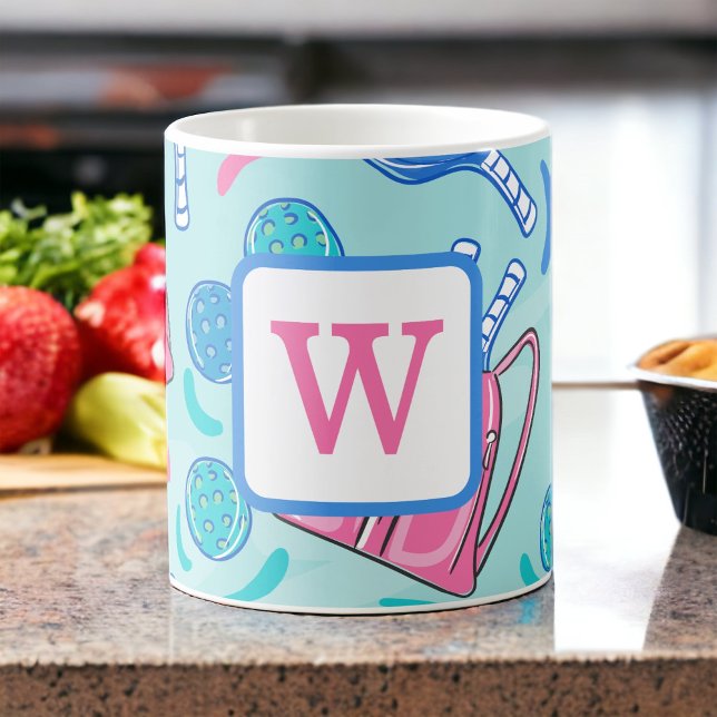 Caneca De Café Pás de picleball e bolas Blue Pré-Disquete Inicial (Criador carregado)
