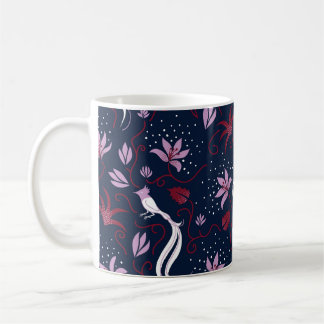 Caneca De Café Pássaros do Paraíso: Padrão Vintage florescente.
