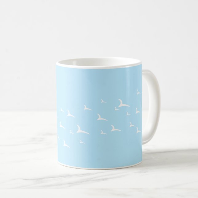 Caneca De Café Pássaros padrão azul claro branco (Frente Esquerda)