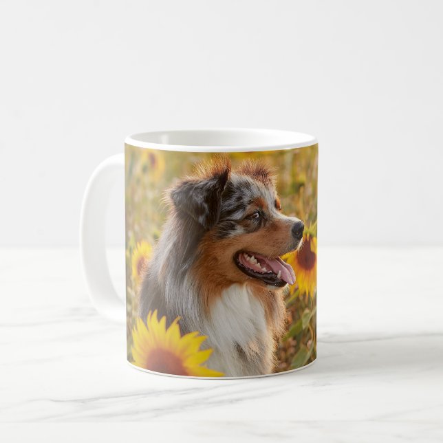 Caneca De Café Pastor australiano e girassóis (Frente Esquerda)