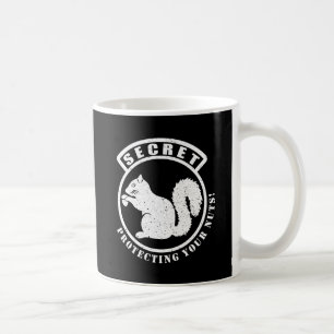 Caneca De Café Patch secreto de esquilo protegendo seus Loucos