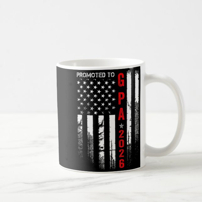 Caneca De Café Patriotic Mens Promoted To G Pa Est 2026 First Tim (Direita)