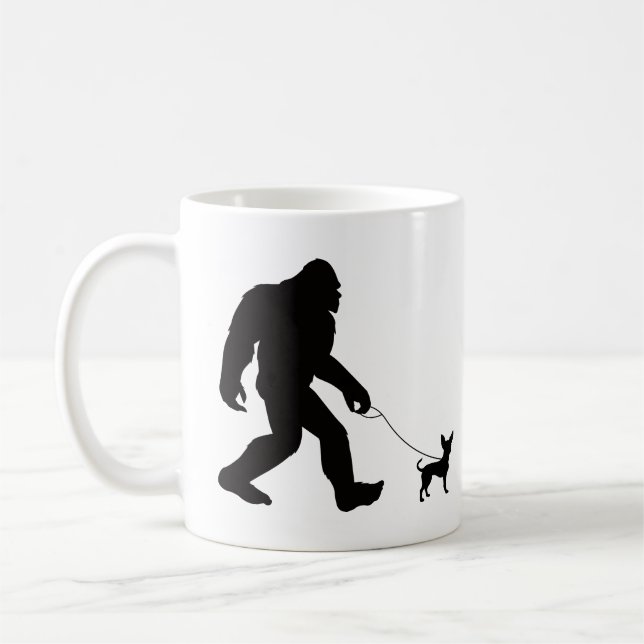 Caneca De Café Pé Grande Caminhando Chihuahua (Esquerda)