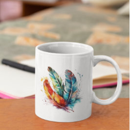 Caneca De Café Penas Espirituosas: Arte Por Aquarela Vibrante