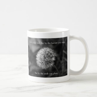 Caneca De Café Pensamento Positivo Dizendo com Dandelion