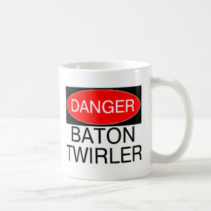 Caneca De Café Perigo - Camisa engraçada de quem gira bastão - Ca