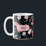 Caneca De Café Personalização de Artista de Maquiagem de Beleza V<br><div class="desc">Esta caneca personalizável faz um presente de excelente. Clique em "personalizar" acima para adicionar seu próprio nome e personalizar o texto de acordo com suas necessidades. Clique em "editar usando a ferramenta design" para alterar as cores, a fonte e o posicionamento. Procure mais cores e estilos no meu compro ou...</div>