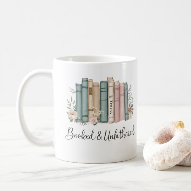 Caneca De Café Personalized “Booked & Unbothered” Reader Gift (Com Donut)