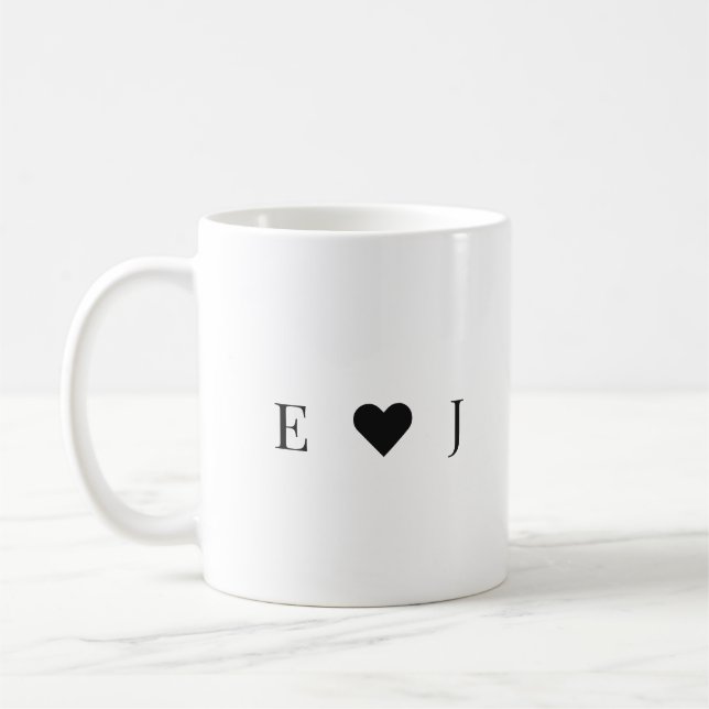 Caneca De Café Personalized Couple Initial Mug | Heart Initial (Esquerda)