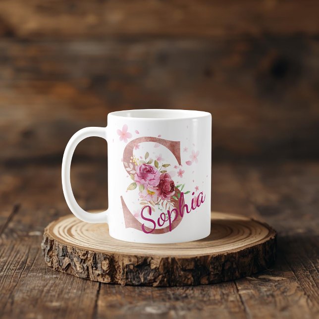 Caneca De Café Personalized Floral Initial Mug – Letter S (Criador carregado)