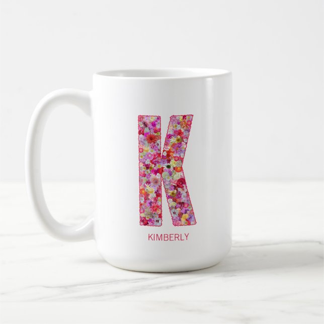 Caneca De Café Personalized Initial | Floral Letter K Monogram  (Esquerda)