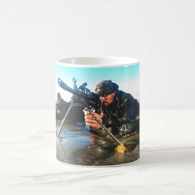 CANECA DE CAFÉ PESSOAL DE COMBATE DOS EUA (Centro)