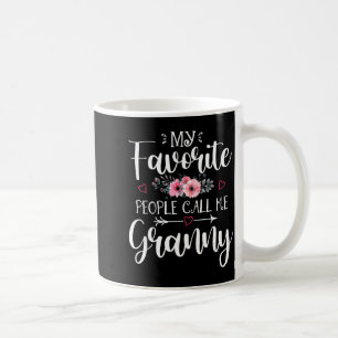 Caneca De Café Pessoas favoritas chamam camiseta floral da vovó