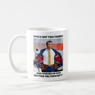 CANECA DE CAFÉ "PETE HEGSETH OBLITERADO"