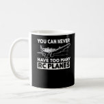 Caneca De Café Piloto de avião de modelo Funny RC Plane<br><div class="desc">Piloto de aeronave modelo engraçado RC Plane. Citação da RC Avião Humor Aviation.</div>