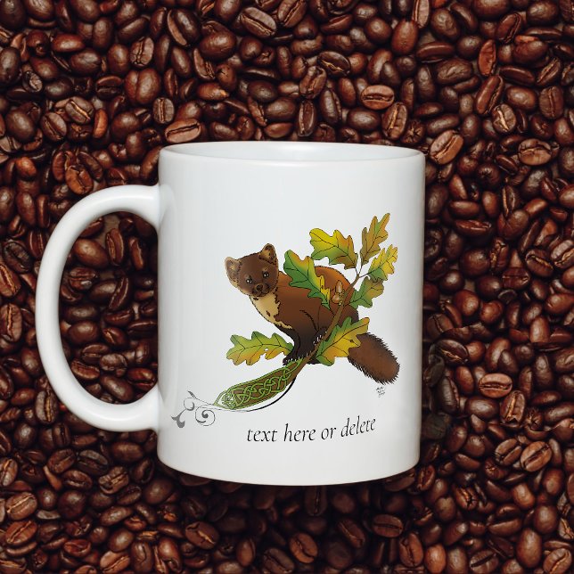 Caneca De Café Pine Marten Autumn Leaves (Criador carregado)