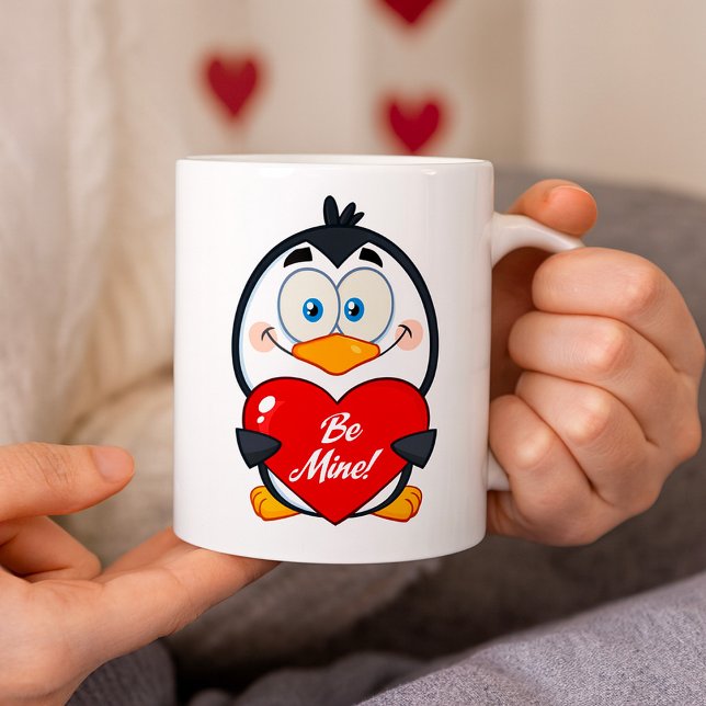 Caneca De Café Pinguim Adorável Segurando O Meu Coração (Criador carregado)