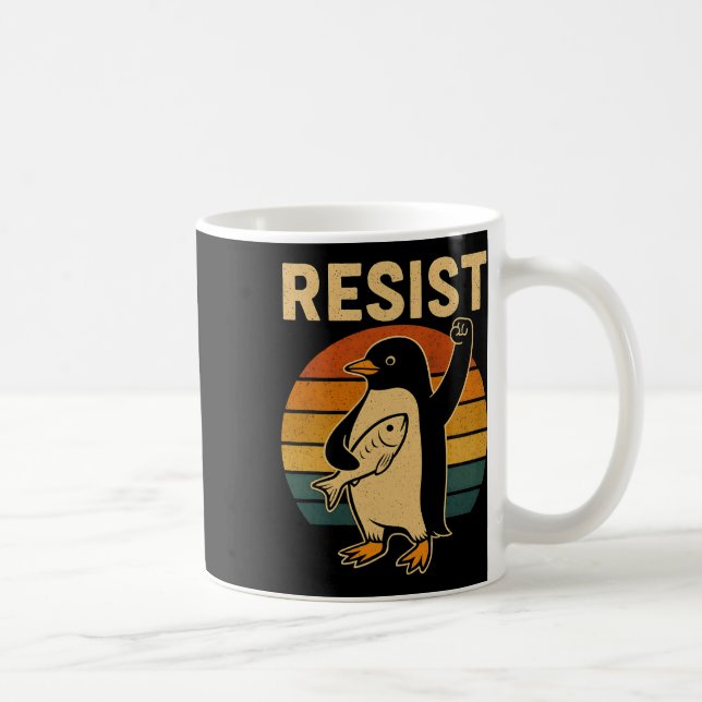 Caneca De Café Pinguim Engraçado Resiste Pinguins em Protesto Con (Direita)