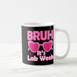 Caneca De Café Pink Lab Week 2024 Medical Lab Science Lab Tech Te<br><div class="desc">Equipe técnica do Laboratório de Ciência do Laboratório Médico da Semana 2024 do Laboratório Rosa</div>