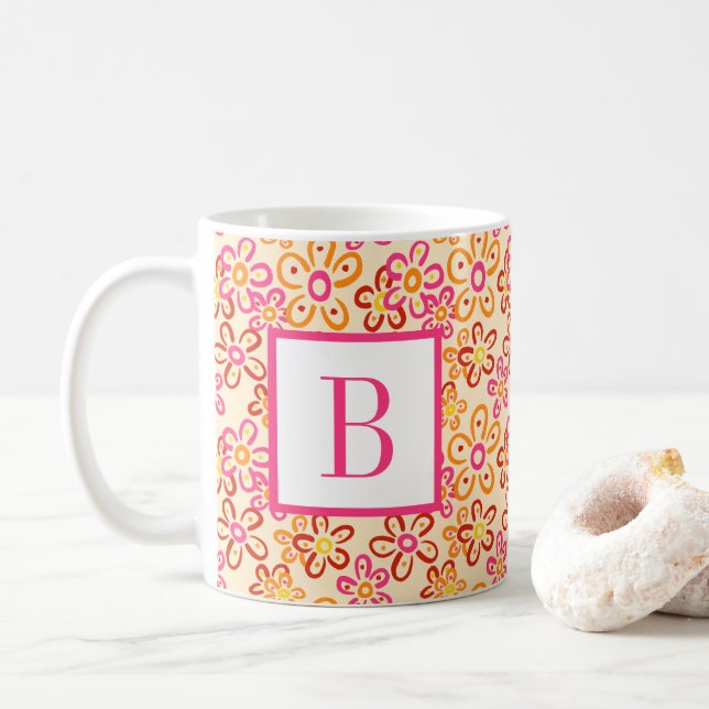 Caneca De Café Pink Orange Retro Daisy Flowers Initial Monogram (Com Donut)