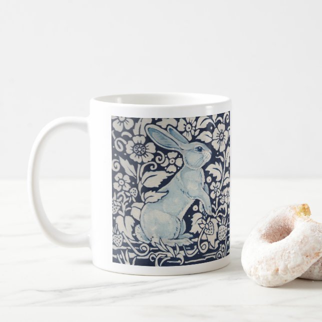 Caneca De Café Pintar em Woodland Floral Berry com Coelho Azul e  (Com Donut)