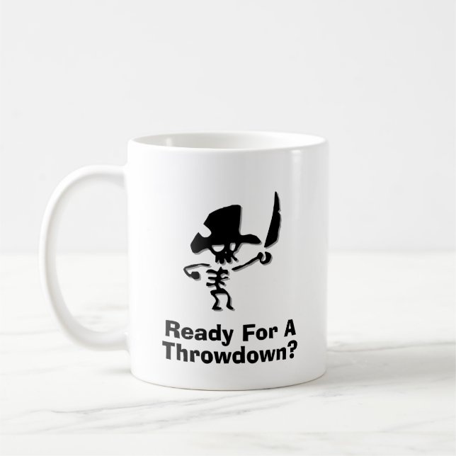 Caneca De Café Pirata Pronta Para Um Lançamento (Esquerda)