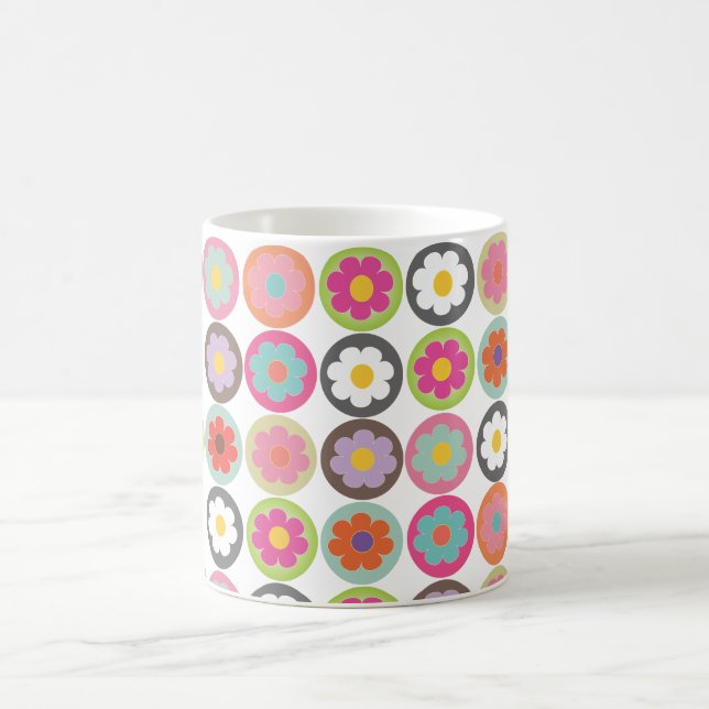 Caneca De Café PixDezines groovy daisies/diy background color (Centro)