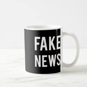 Caneca De Café Política da mídia de notícias falsas masculinas Tr