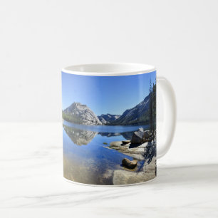 Caneca De Café Polly Dome sobre o Lago Tenaya - Yosemite