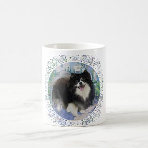 Caneca De Café Pomerânia no Jardim de Flores