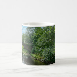 Caneca De Café Ponte Hawksclough sobre o rio Calder