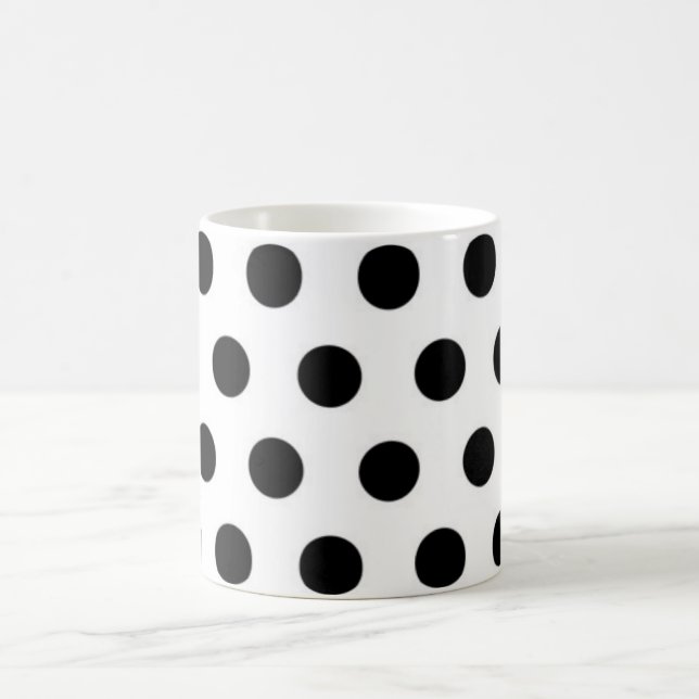 Caneca De Café Pontos pretos em fundo branco (Centro)